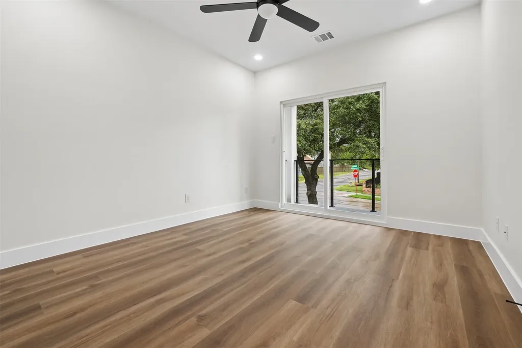 2646 Alabama Avenue Dallas TX 75216