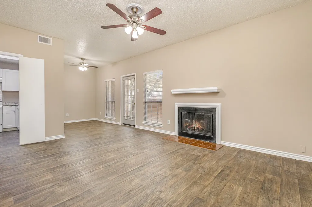 3615 W Northgate Drive Irving TX 75062