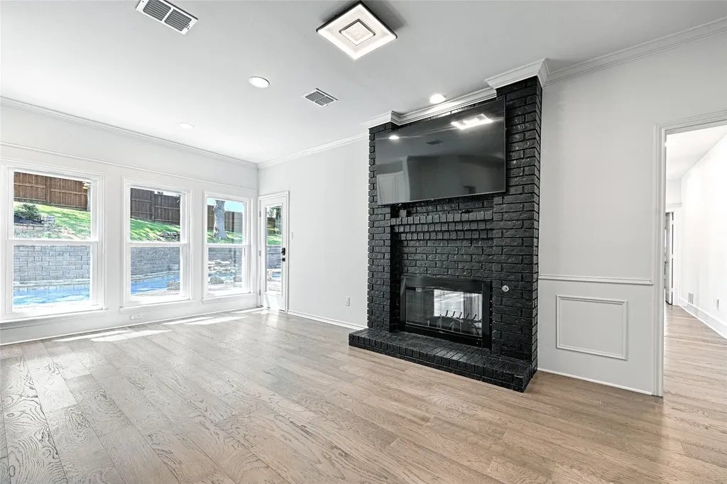515 Craig Circle Highland Village TX 75077