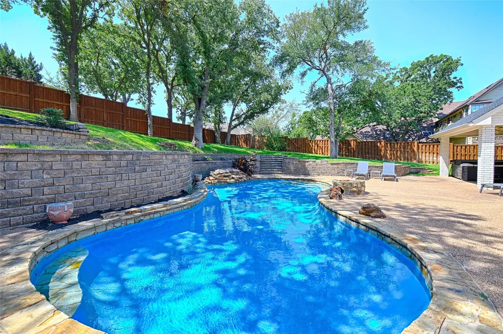 515 Craig Circle Highland Village TX 75077