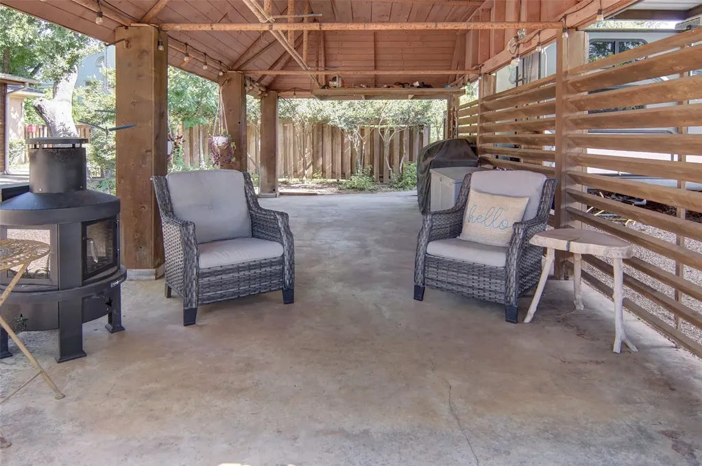 825 Elm Street Graham TX 76450