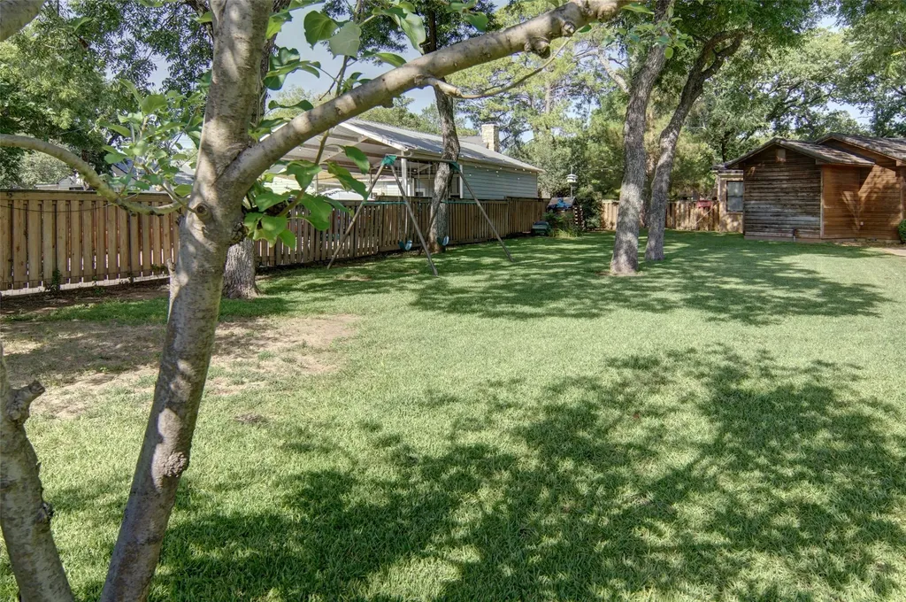 825 Elm Street Graham TX 76450