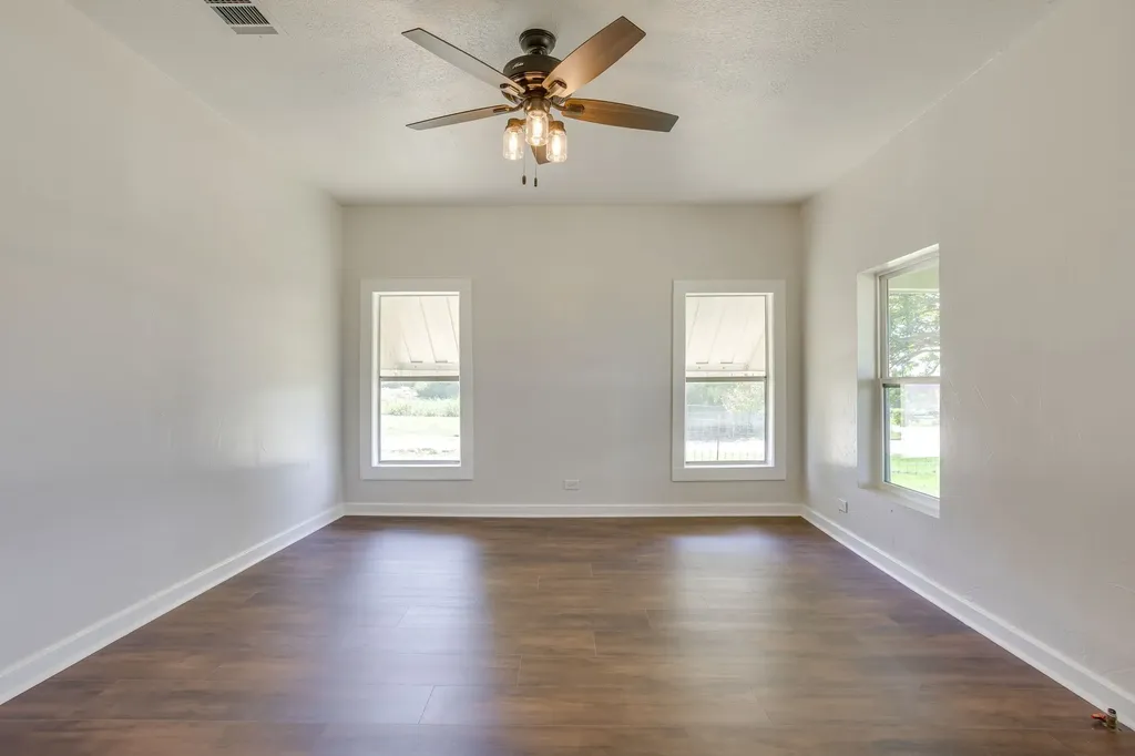 5641 County Road 313a Alvarado TX 76009