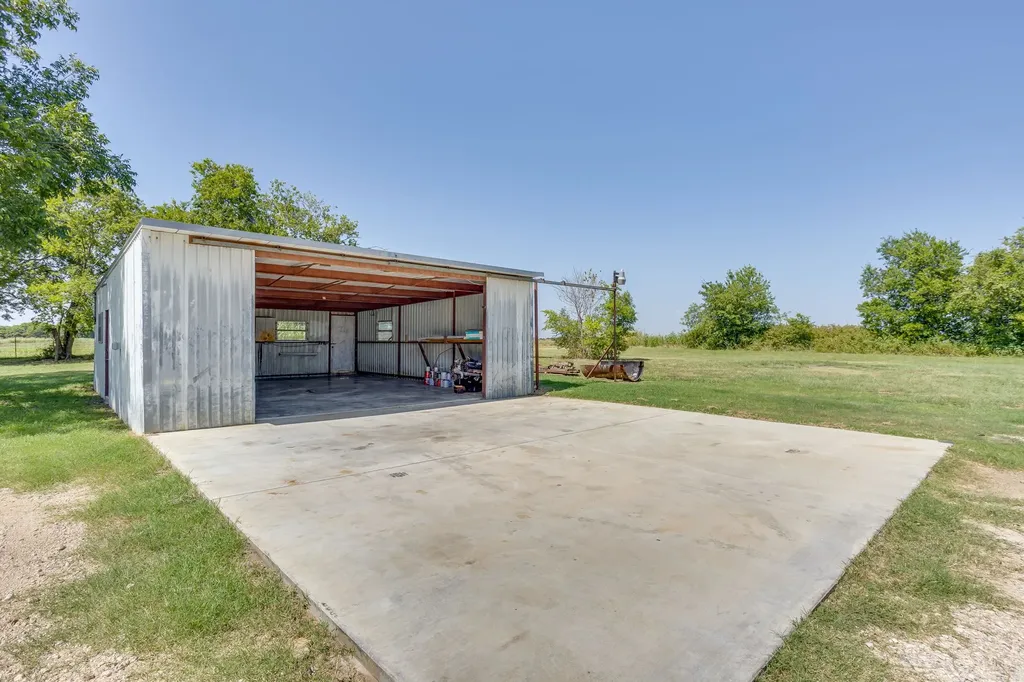 5641 County Road 313a Alvarado TX 76009
