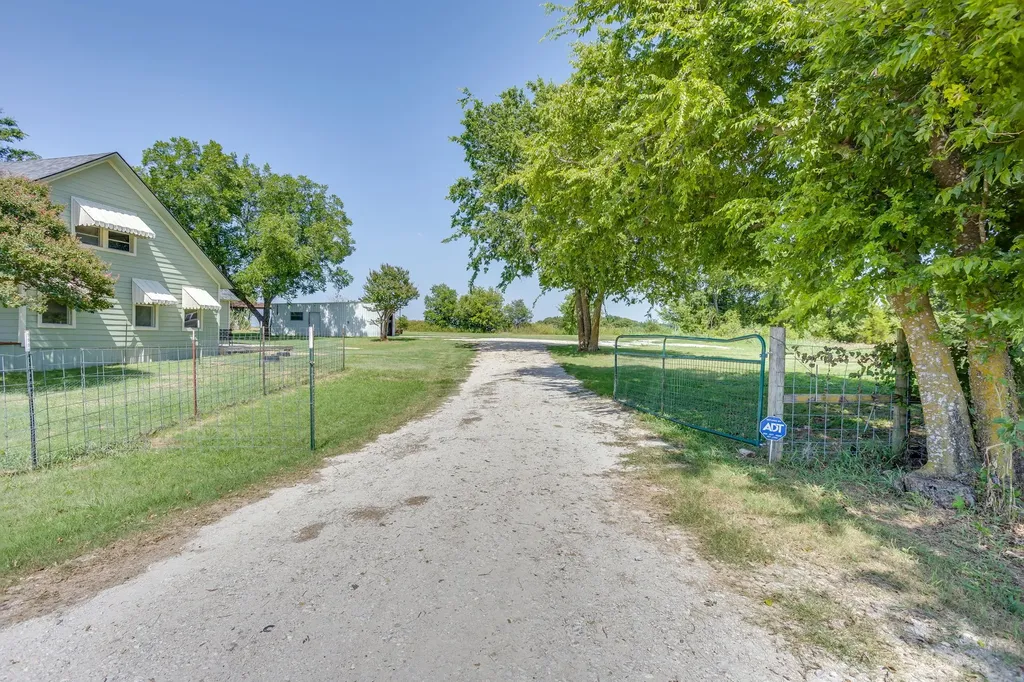5641 County Road 313a Alvarado TX 76009