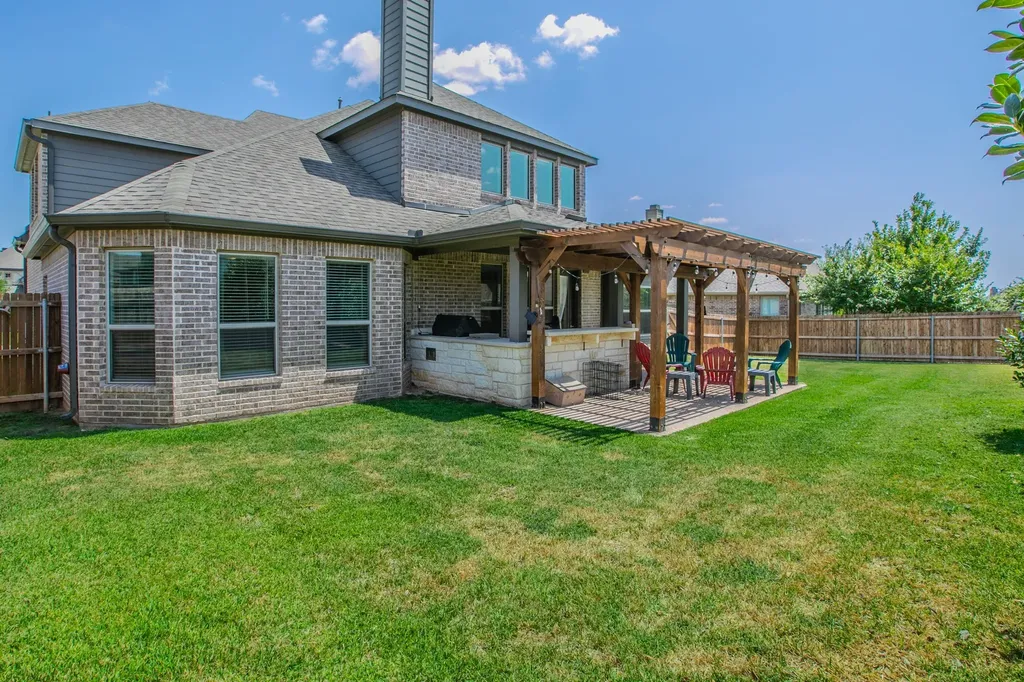 272 Big Creek Loop Hewitt TX 76643