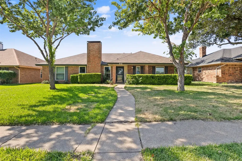 910 Green Canyon Drive Mesquite TX 75150