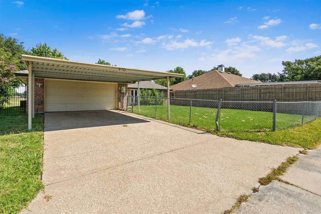 910 Green Canyon Drive Mesquite TX 75150