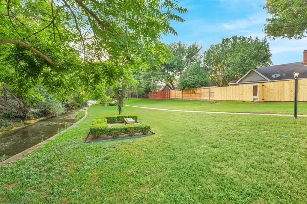 3057 Waterfront Circle Garland TX 75042