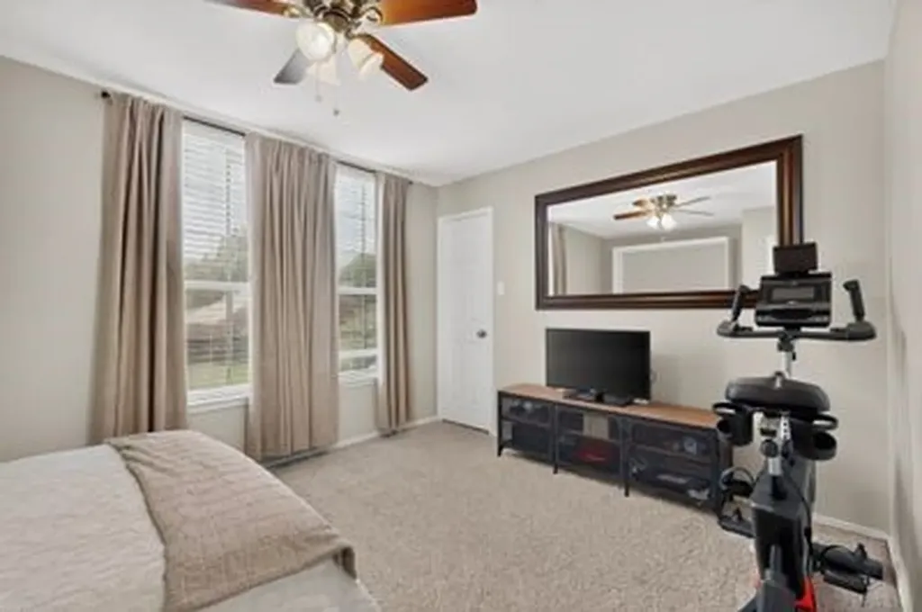 3484 Braes Meadow Drive Grand Prairie TX 75052