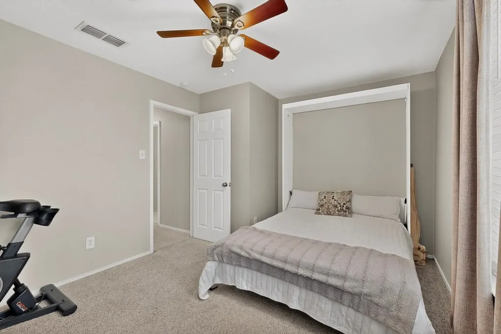 3484 Braes Meadow Drive Grand Prairie TX 75052