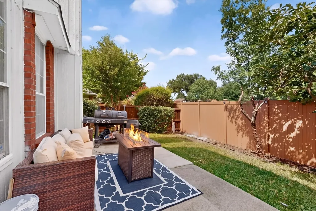 3484 Braes Meadow Drive Grand Prairie TX 75052