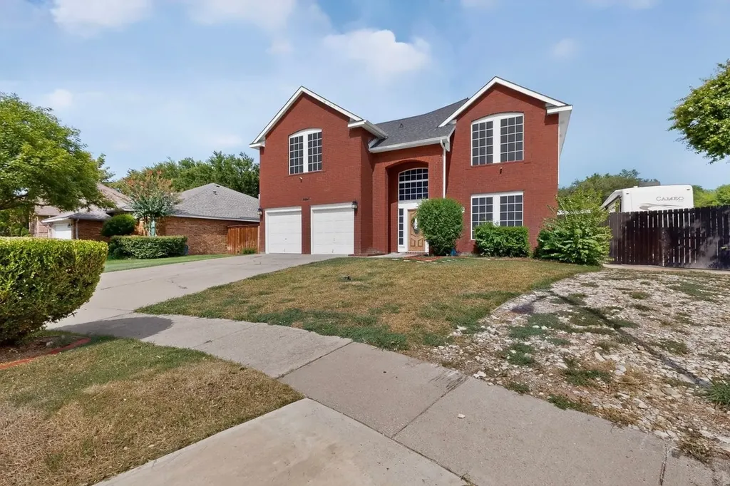 3484 Braes Meadow Drive Grand Prairie TX 75052