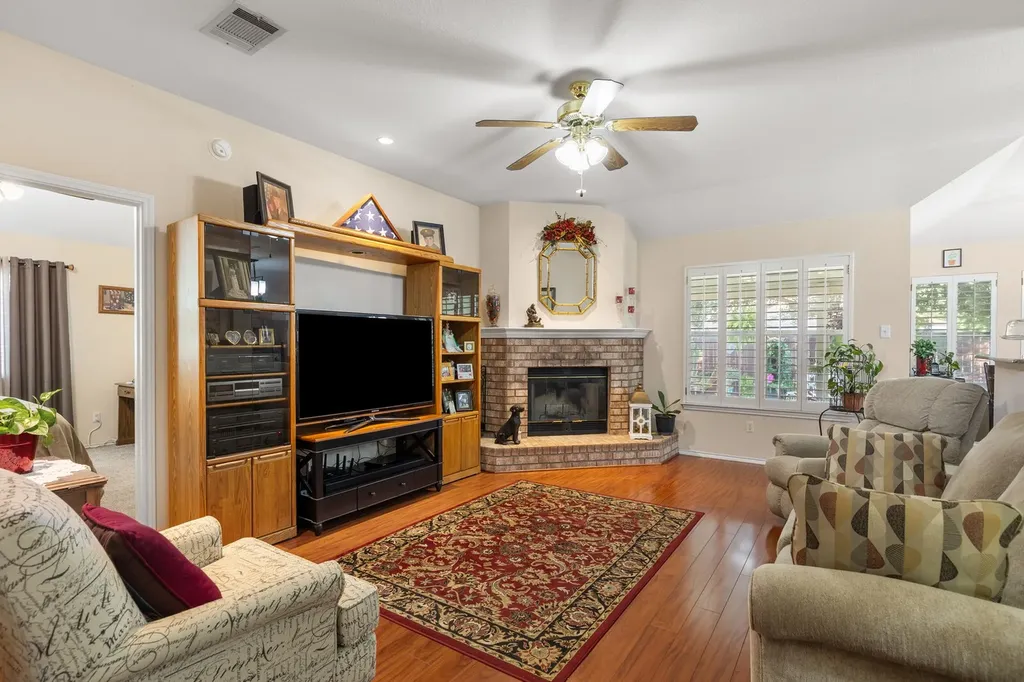 4902 J I Bruce Drive Temple TX 76502
