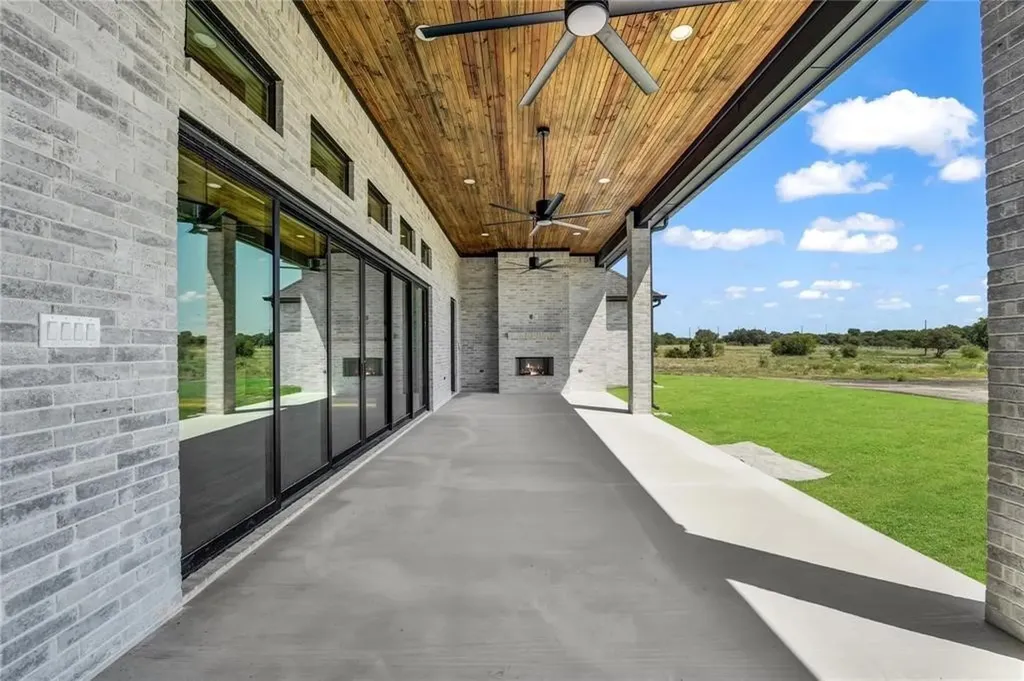 5024 Frost Creek Aledo TX 76008