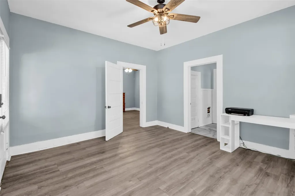 106 N College Street Marshall TX 75670