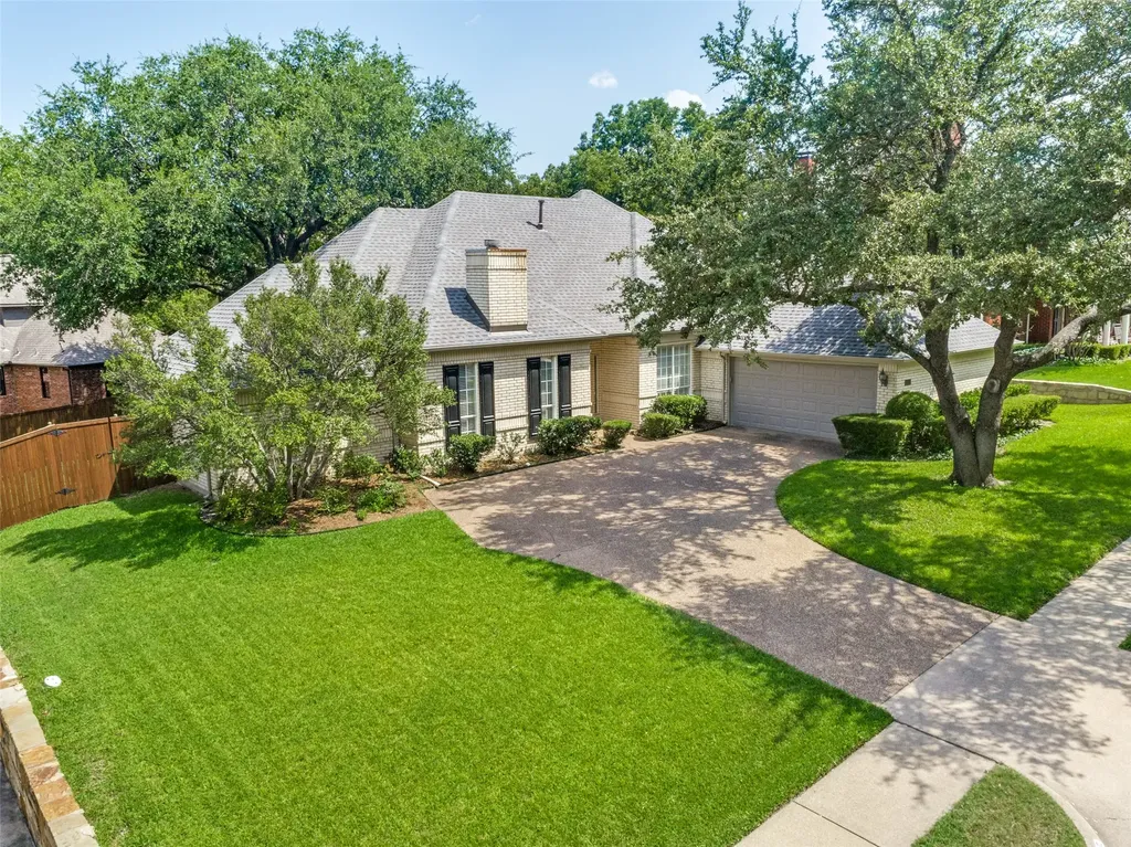 1105 Hills Creek Drive Mckinney TX 75072