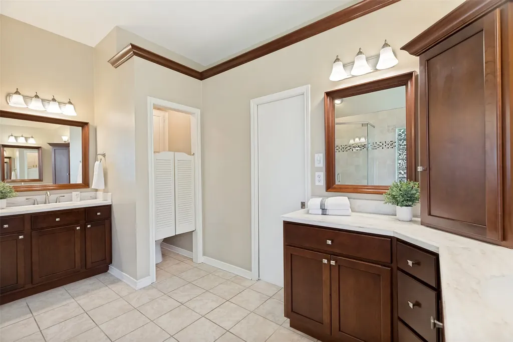 1105 Hills Creek Drive Mckinney TX 75072