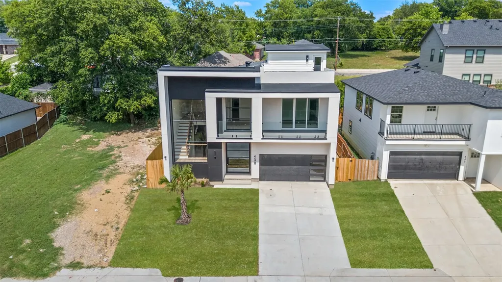 438 Bonnie View Road Dallas TX 75203
