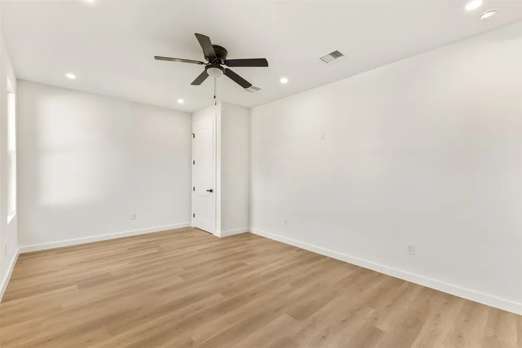 438 Bonnie View Road Dallas TX 75203