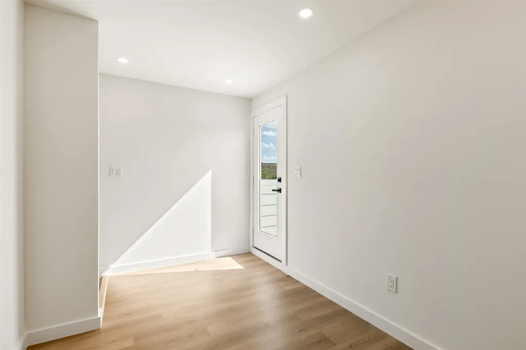 438 Bonnie View Road Dallas TX 75203