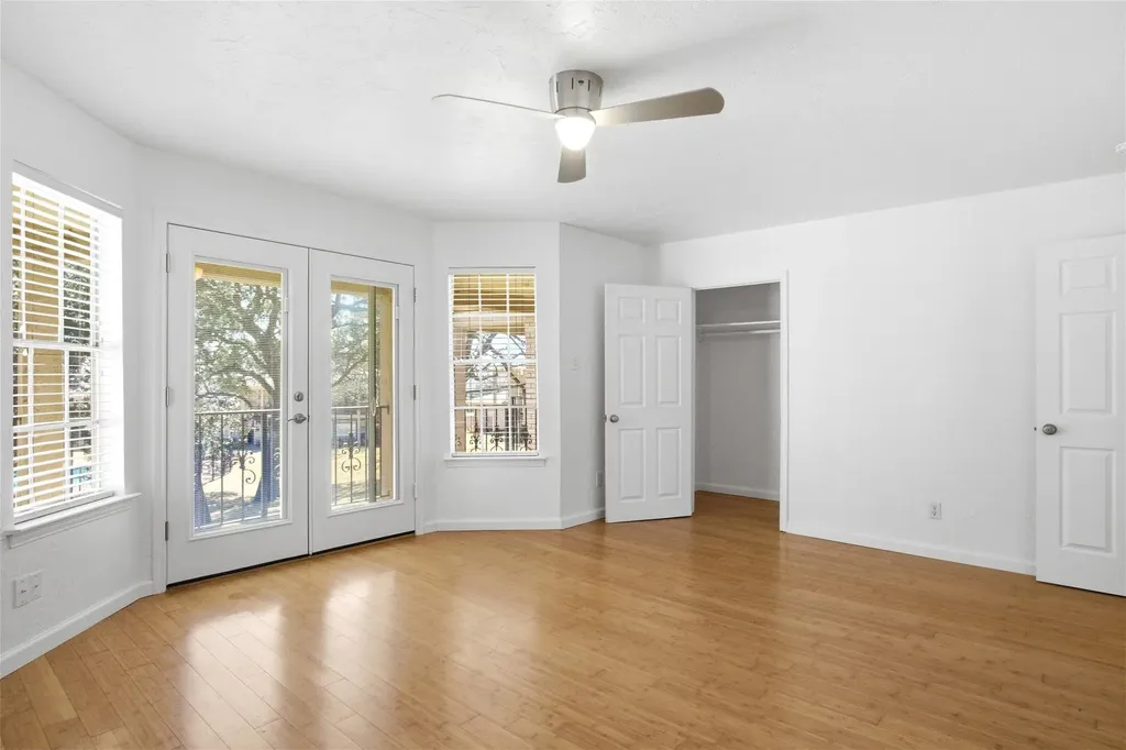 5810 Marina Drive Garland TX 75043
