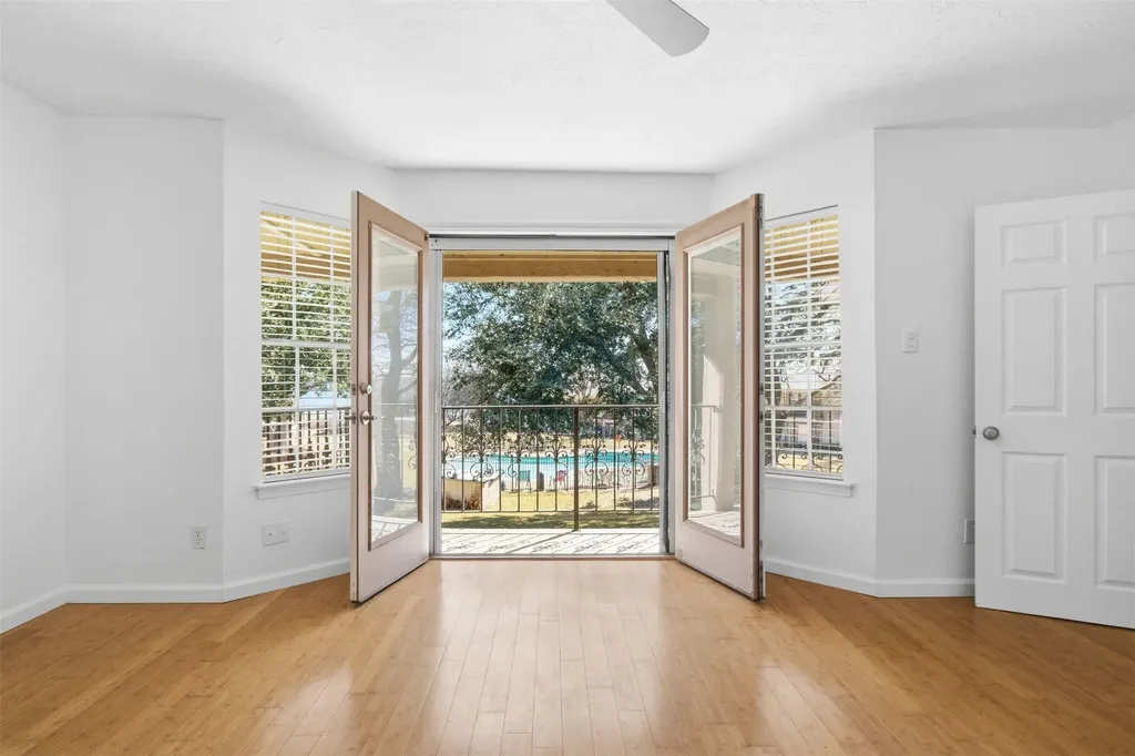 5810 Marina Drive Garland TX 75043