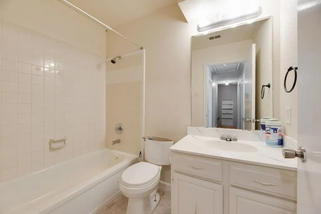 624 Trailwood Court Garland TX 75039