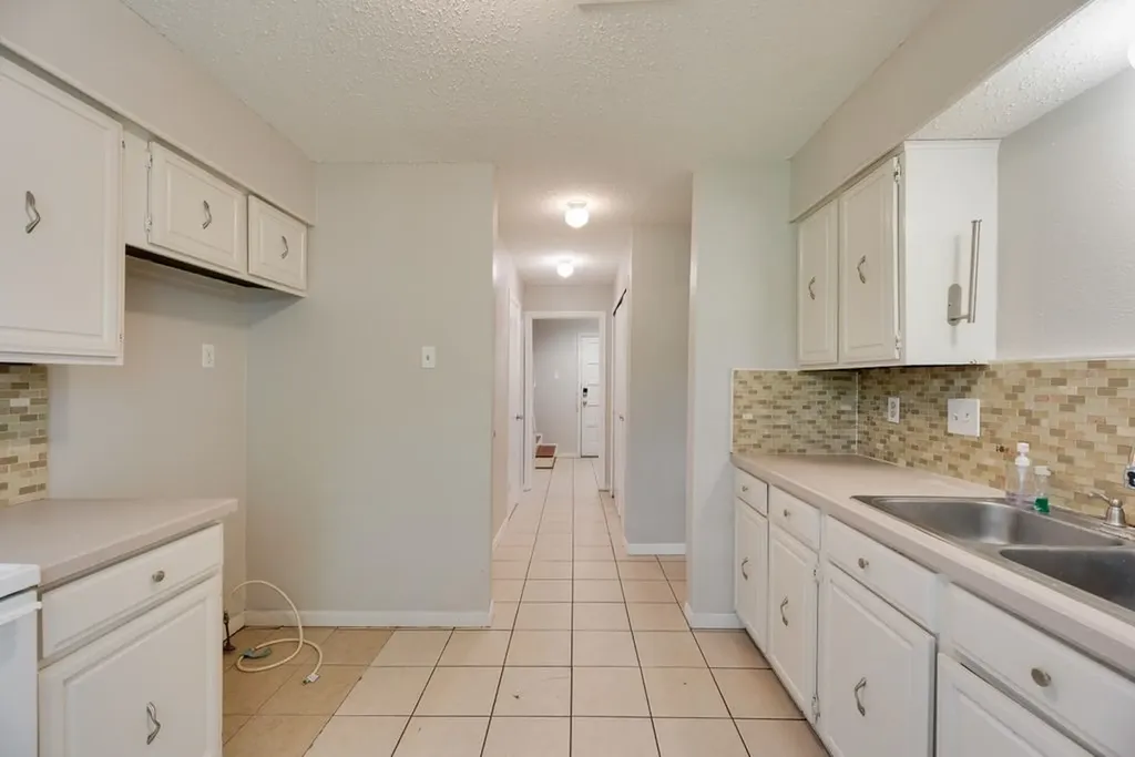 624 Trailwood Court Garland TX 75039