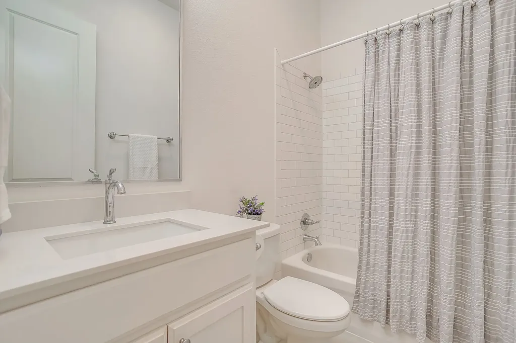 214 Observation Drive N Aledo TX 76008
