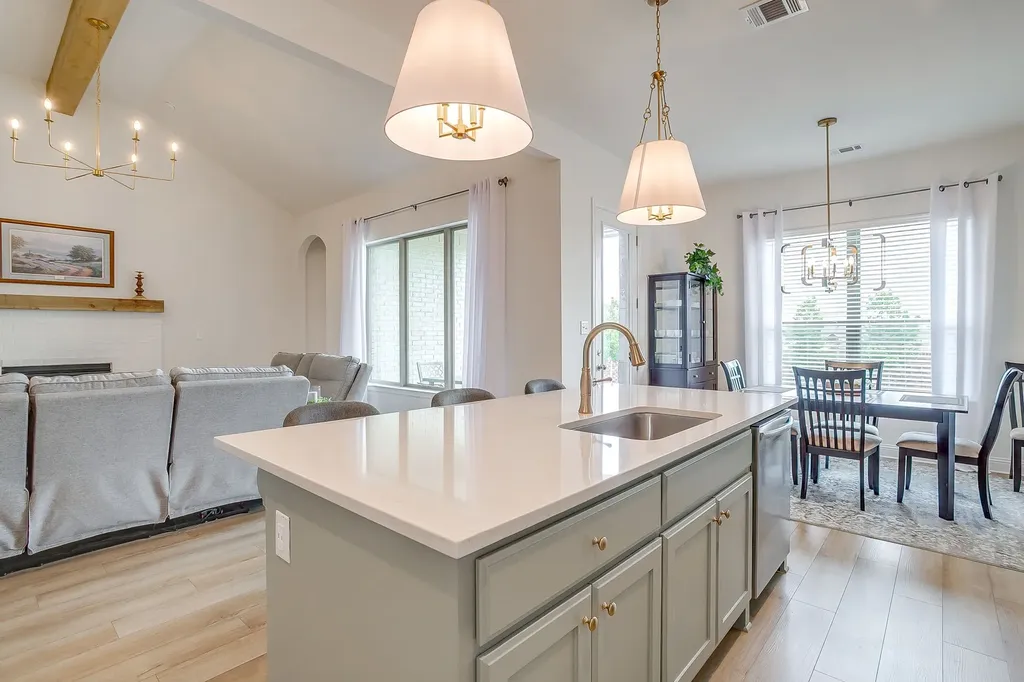 214 Observation Drive N Aledo TX 76008