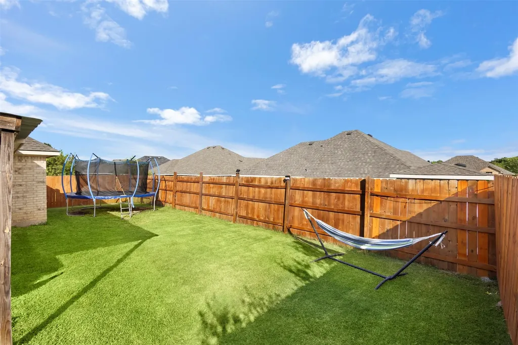 624 Jordan Lane Waxahachie TX 75165