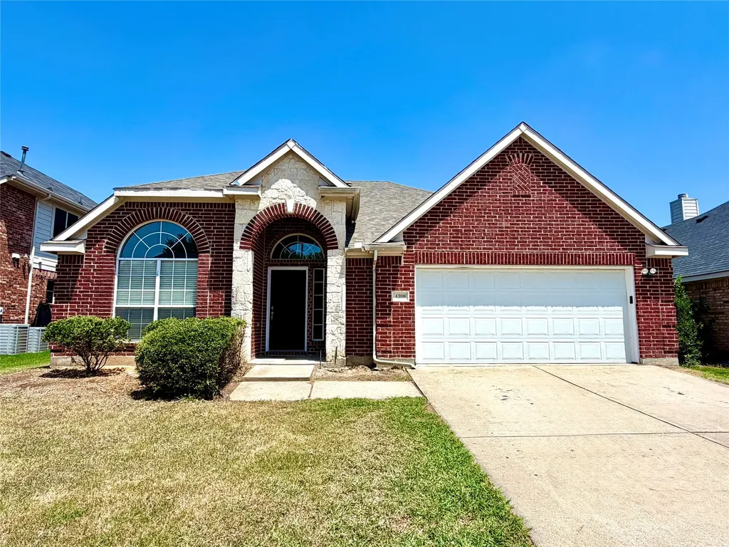 4308 Linda Kay Lane Grand Prairie TX 75052
