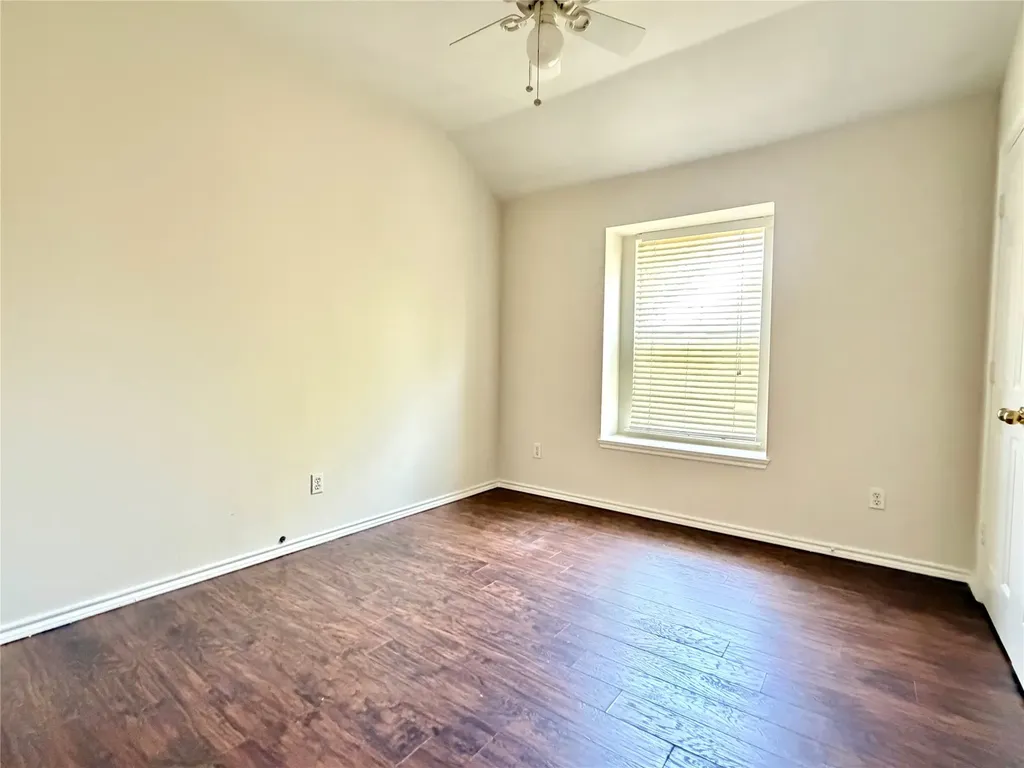 4308 Linda Kay Lane Grand Prairie TX 75052