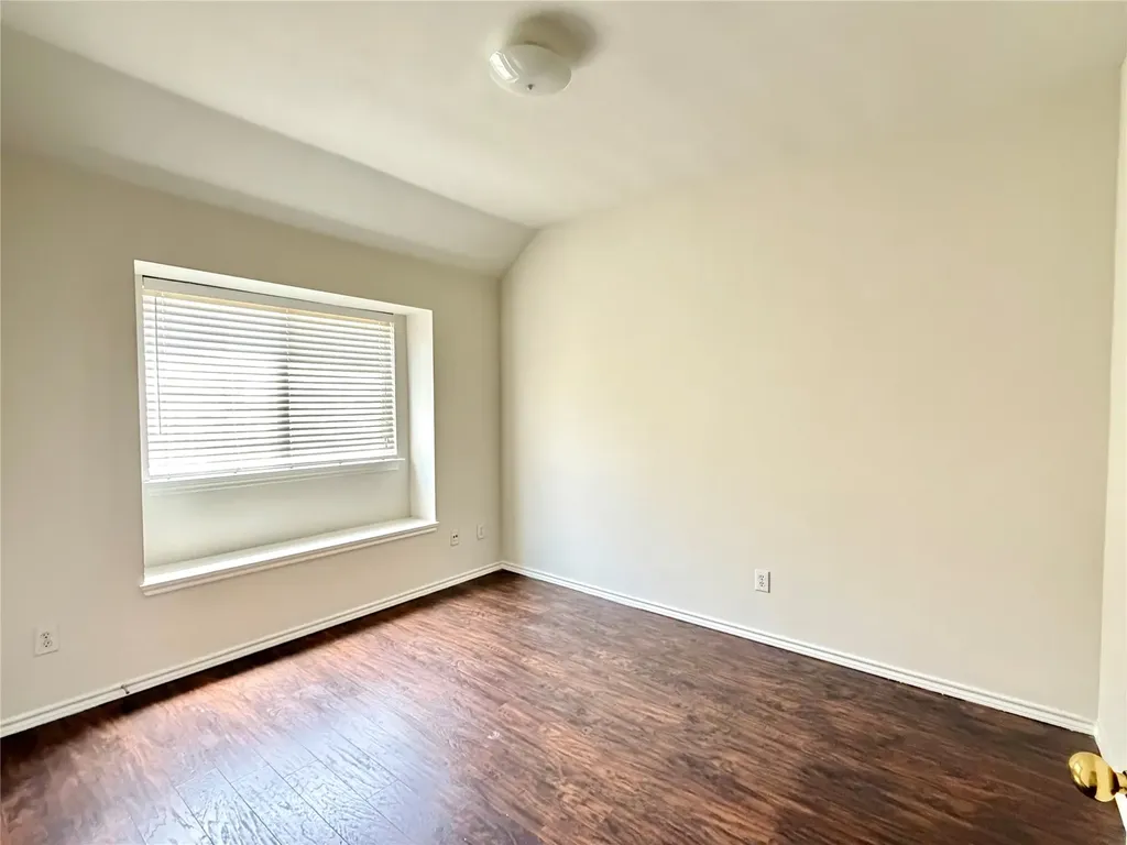 4308 Linda Kay Lane Grand Prairie TX 75052