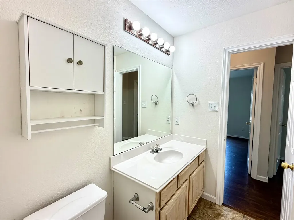 4308 Linda Kay Lane Grand Prairie TX 75052