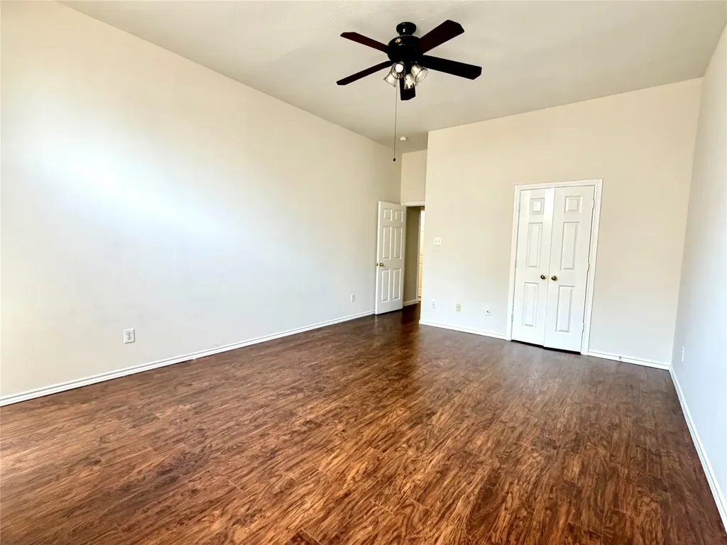 4308 Linda Kay Lane Grand Prairie TX 75052