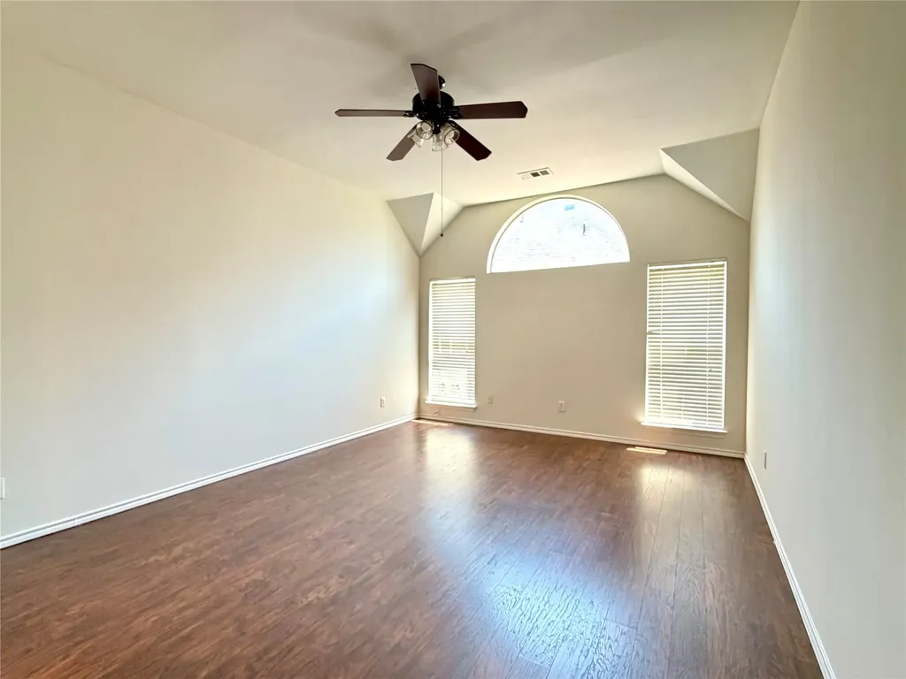 4308 Linda Kay Lane Grand Prairie TX 75052