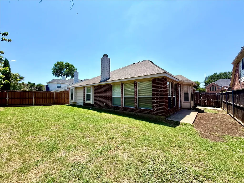4308 Linda Kay Lane Grand Prairie TX 75052