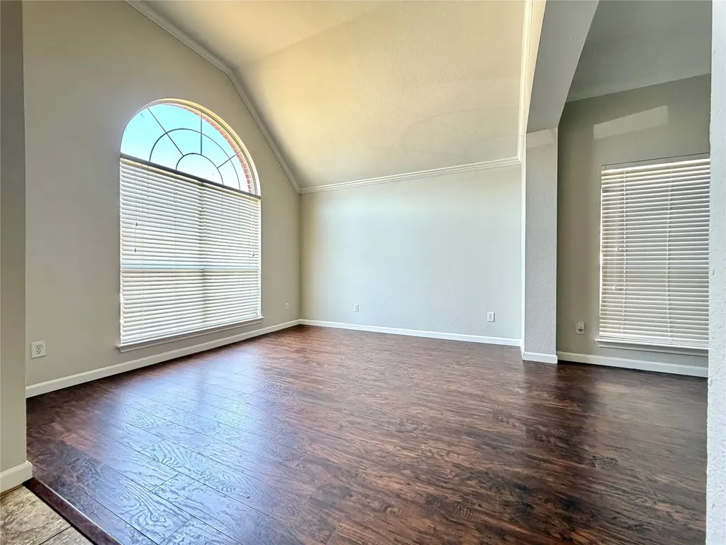 4308 Linda Kay Lane Grand Prairie TX 75052