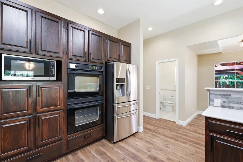289 County Road 1170 Road Decatur TX 76234