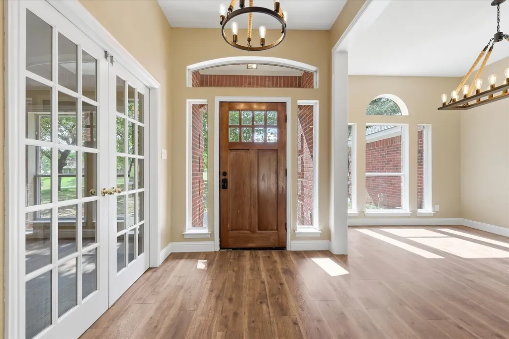 289 County Road 1170 Road Decatur TX 76234