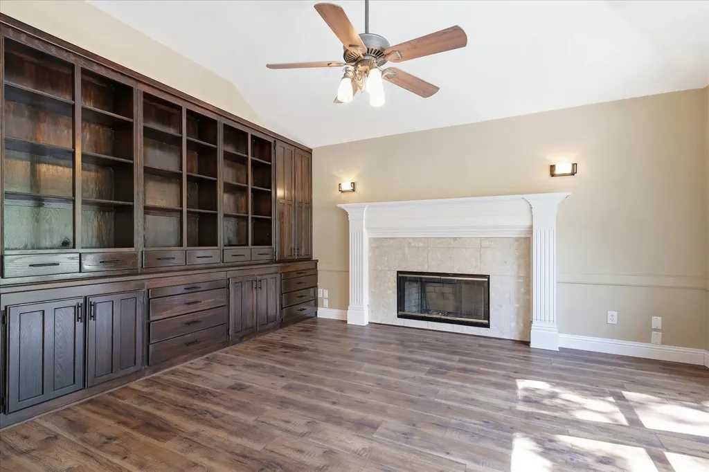 289 County Road 1170 Road Decatur TX 76234