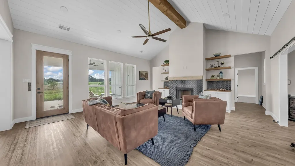 3171-B Pear Orchard Road Granbury TX 76048