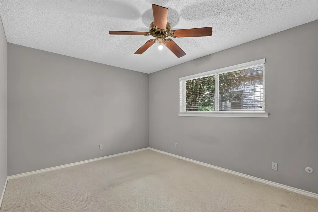8833 Kenton Drive Dallas TX 75231