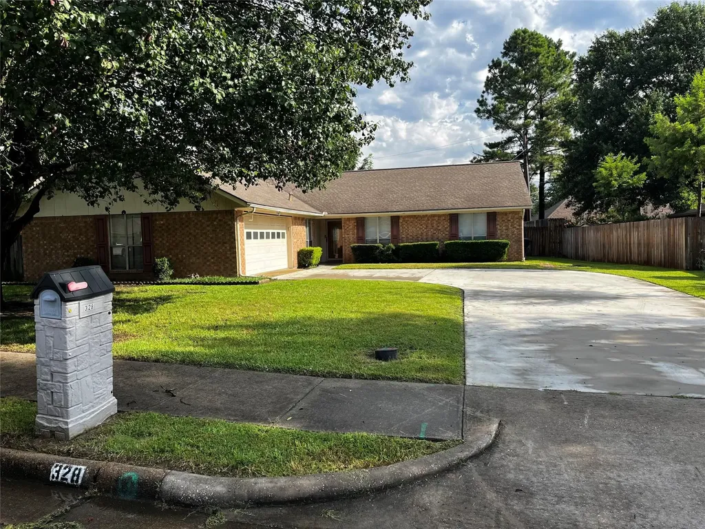 328 Jamie Way Greenville TX 75402
