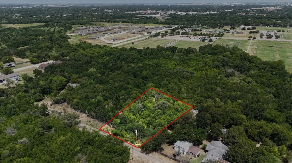 825 Carmela Court Cleburne TX 76031