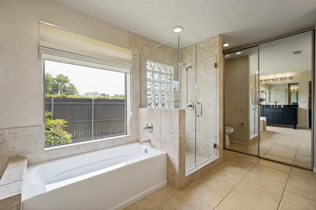 2005 Stain Glass Drive Plano TX 75075
