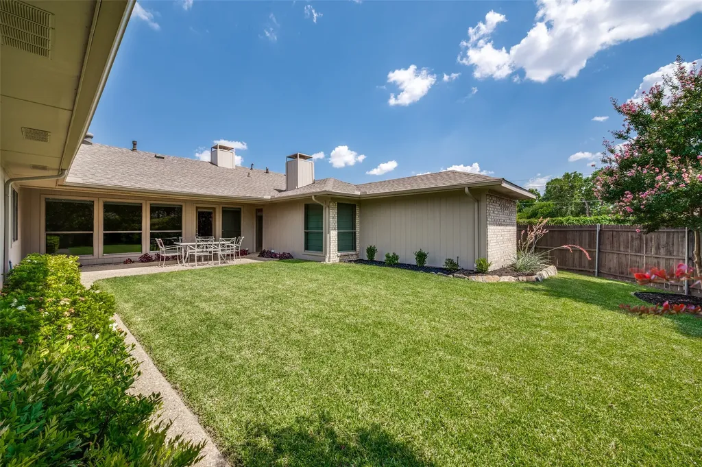 2005 Stain Glass Drive Plano TX 75075