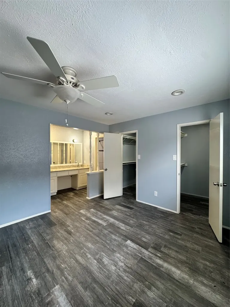 2730 Centennial Drive Garland TX 75042